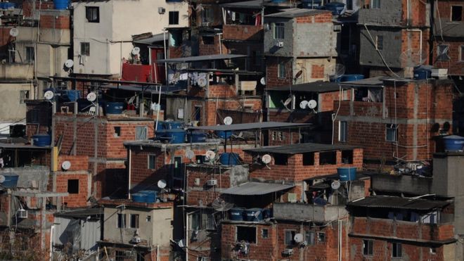 Read more about the article Mais que erros de governo, alta da pobreza reflete problemas antigos do Brasil, diz ex-diretor do Banco Mundial