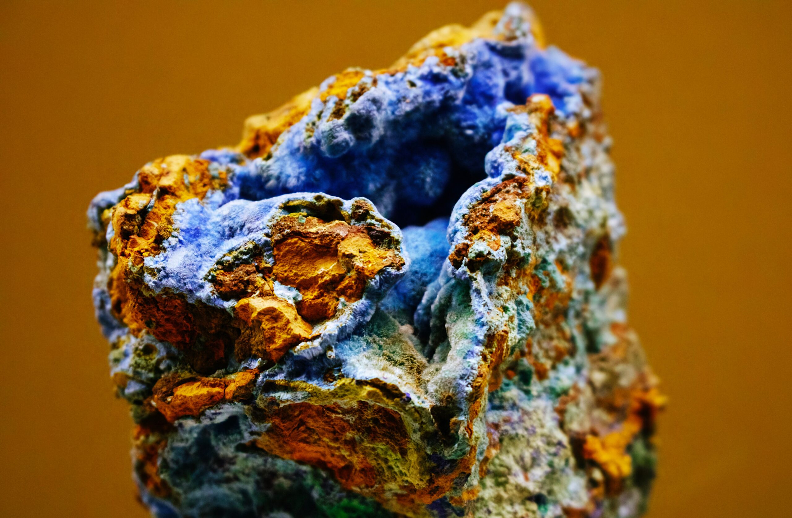 Read more about the article O Choque de Ormuz, Descarbonização e os Minerais da América do Sul